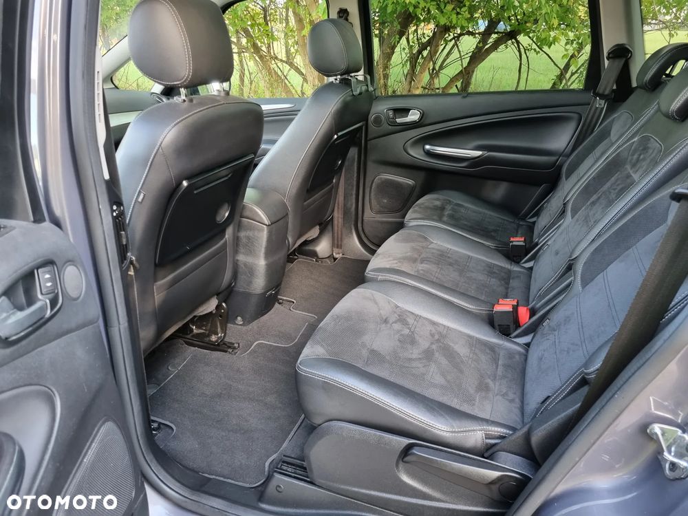 Ford S-Max 2.0 TDCi DPF Titanium X - 24