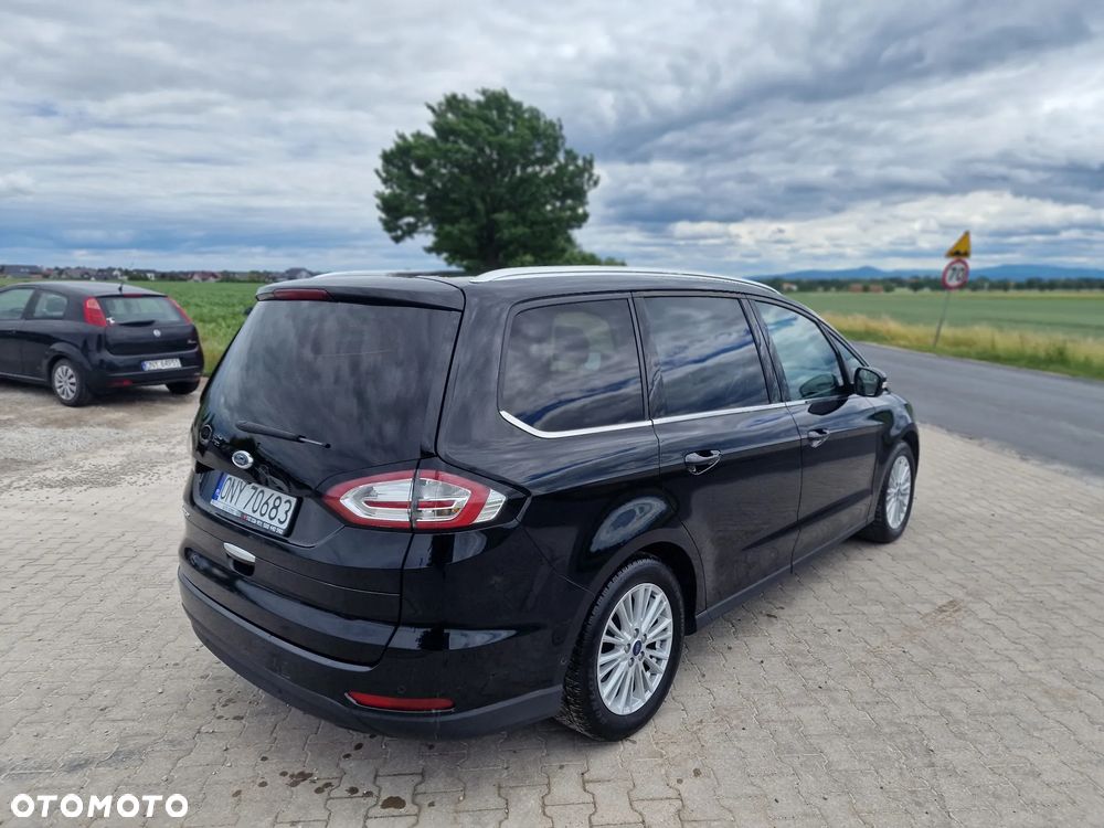 Ford Galaxy 2.0 EcoBlue Twin-Turbo Titanium - 11