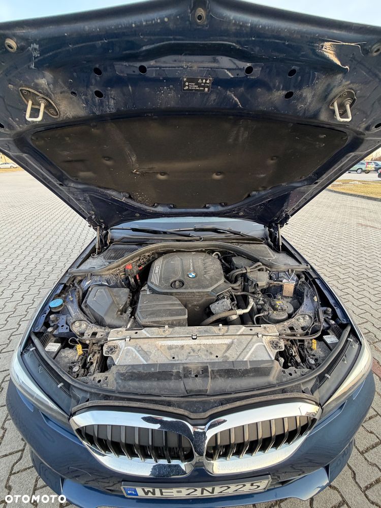 BMW Seria 3 318d Advantage - 10