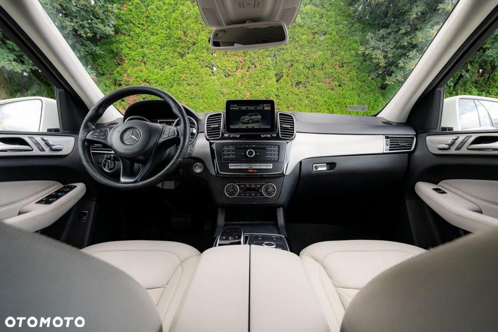 Mercedes-Benz GLE 350 d 4-Matic - 11