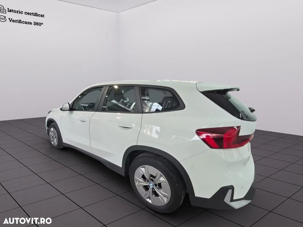 BMW iX1 xDrive30 - 3