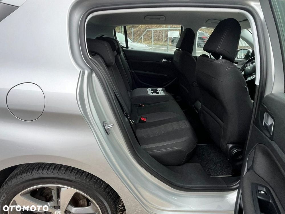 Peugeot 308 HDi FAP 150 Allure - 7