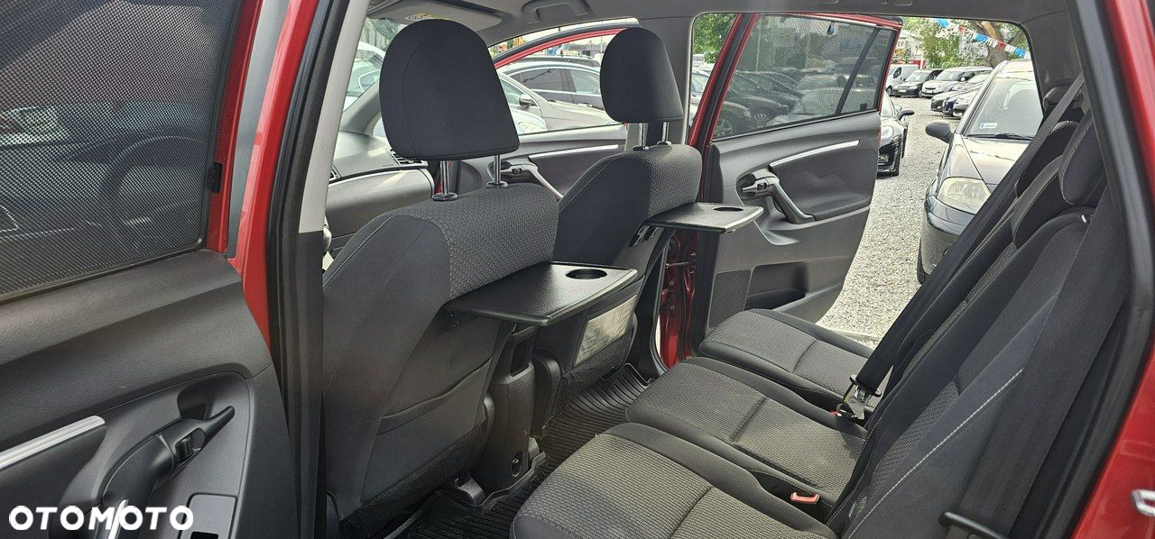 Toyota Verso - 23