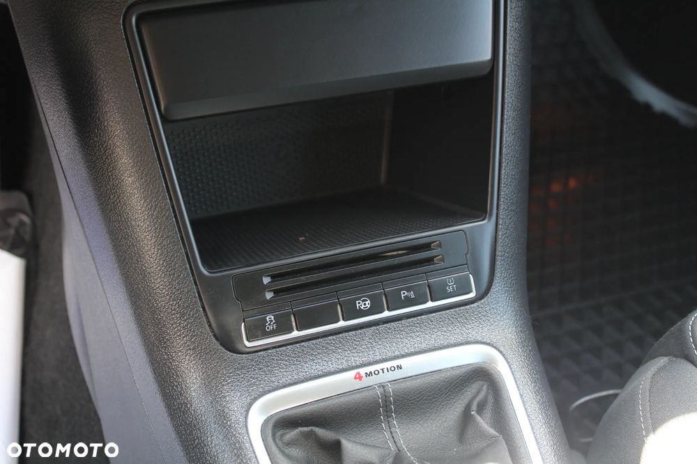 Volkswagen Tiguan - 13