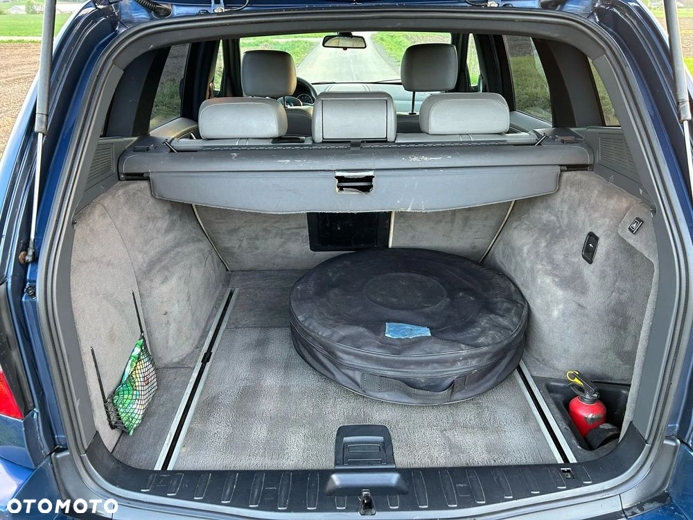 BMW X3 3.0i - 10