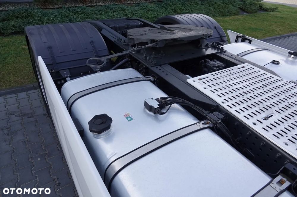 Iveco S-WAY / 530 / RETARDER / KLIMA POSTOJOWA / - 17