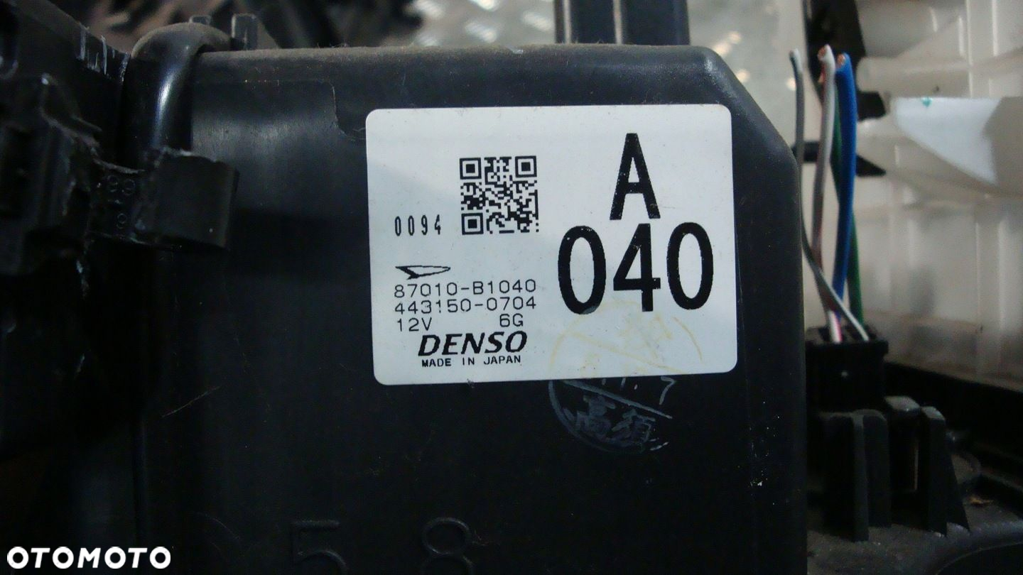 NAGRZEWNICA KOMPLETNA EUROPA DAIHATSU SIRION II 05-10 M300 SUBARU JUSTY - 5