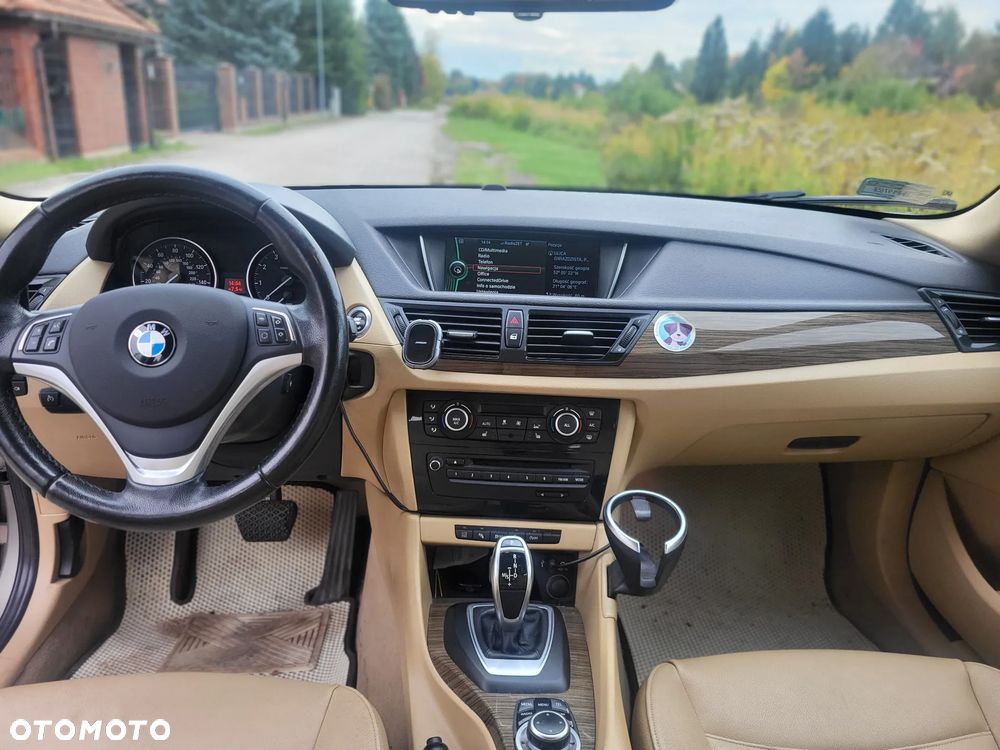 BMW X1 - 11