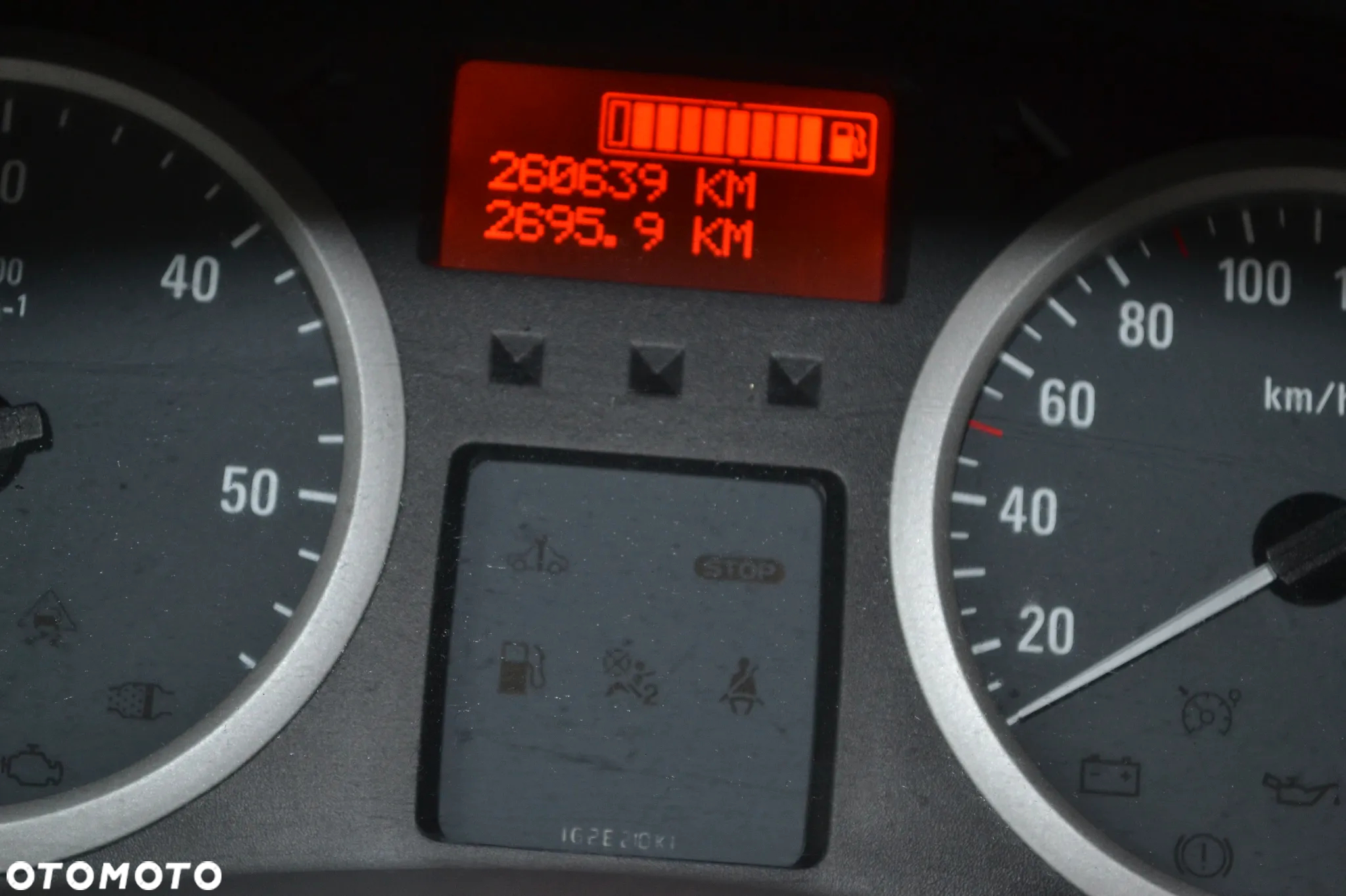 Opel Vivaro L2H1 2.9t Edition - 10
