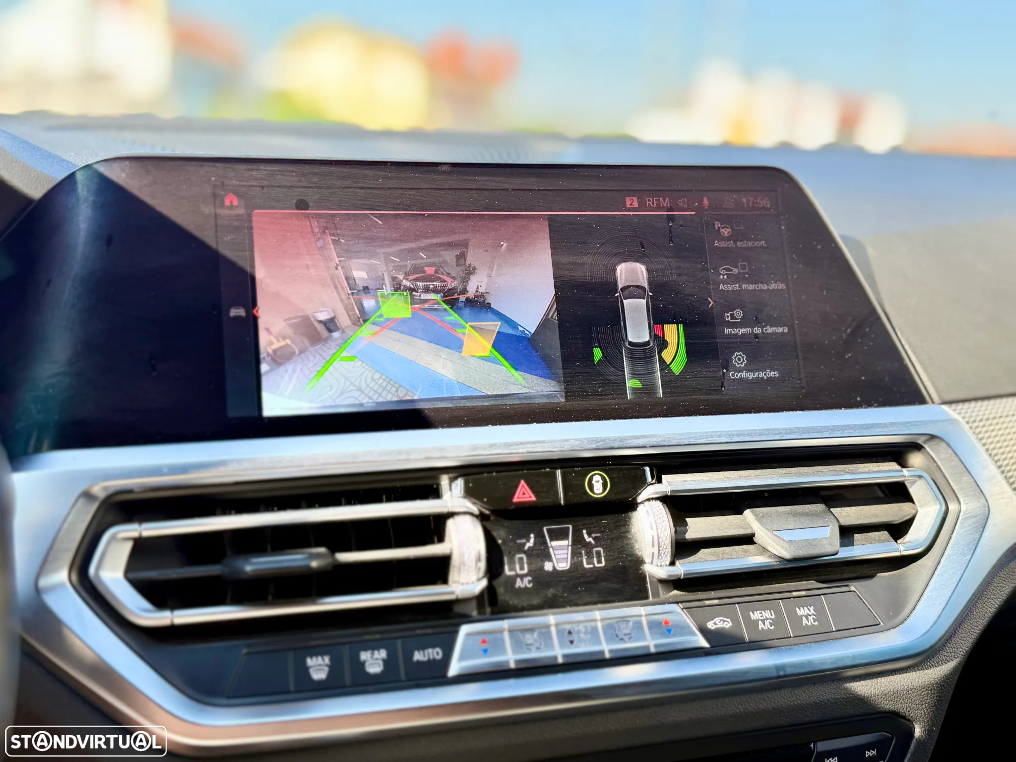 BMW 330 e Touring Pack M Auto - 24