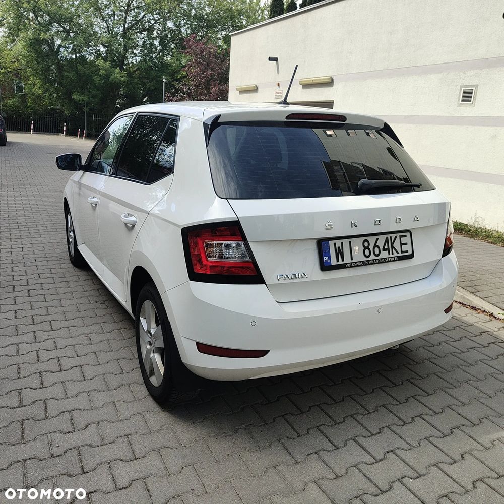 Skoda Fabia 1.0 TSI Ambition - 4