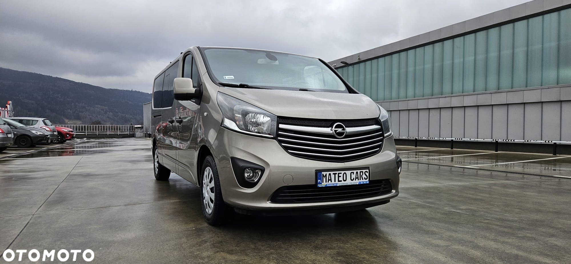 Opel Vivaro - 22