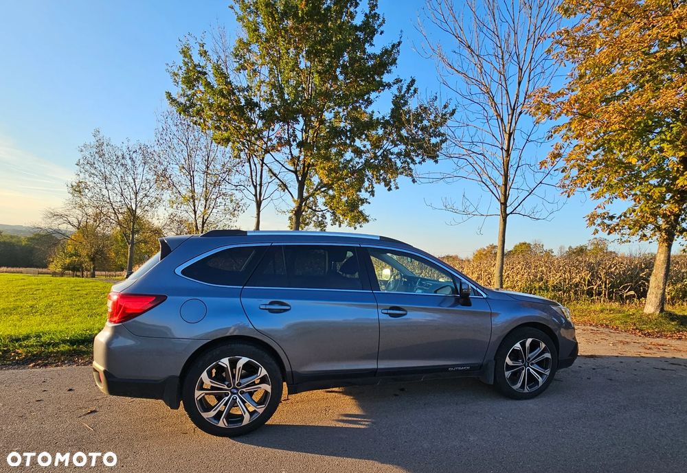Subaru Outback 2.0D Active Lineartronic - 11