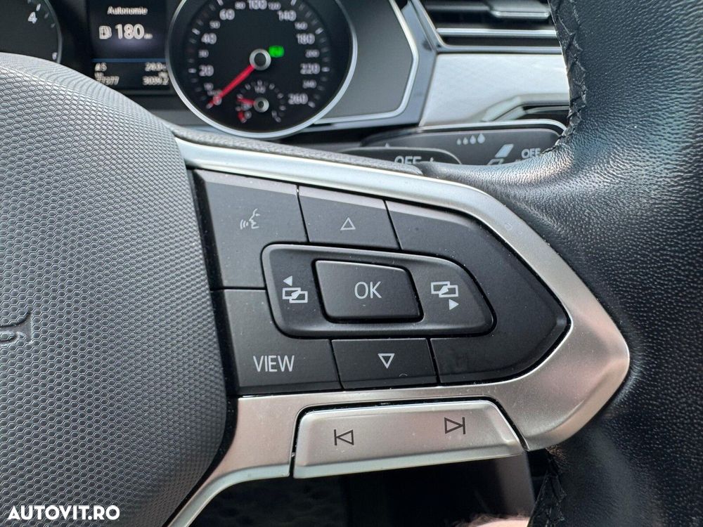 Volkswagen Passat - 18