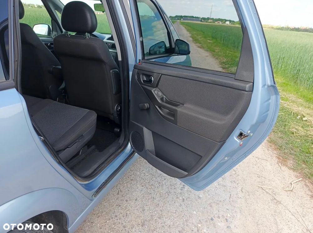 Opel Meriva 1.6 16V Easytronic Cosmo - 31