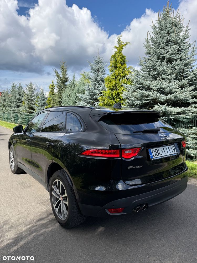 Jaguar F-Pace 2.0 i4D AWD R-Sport - 3