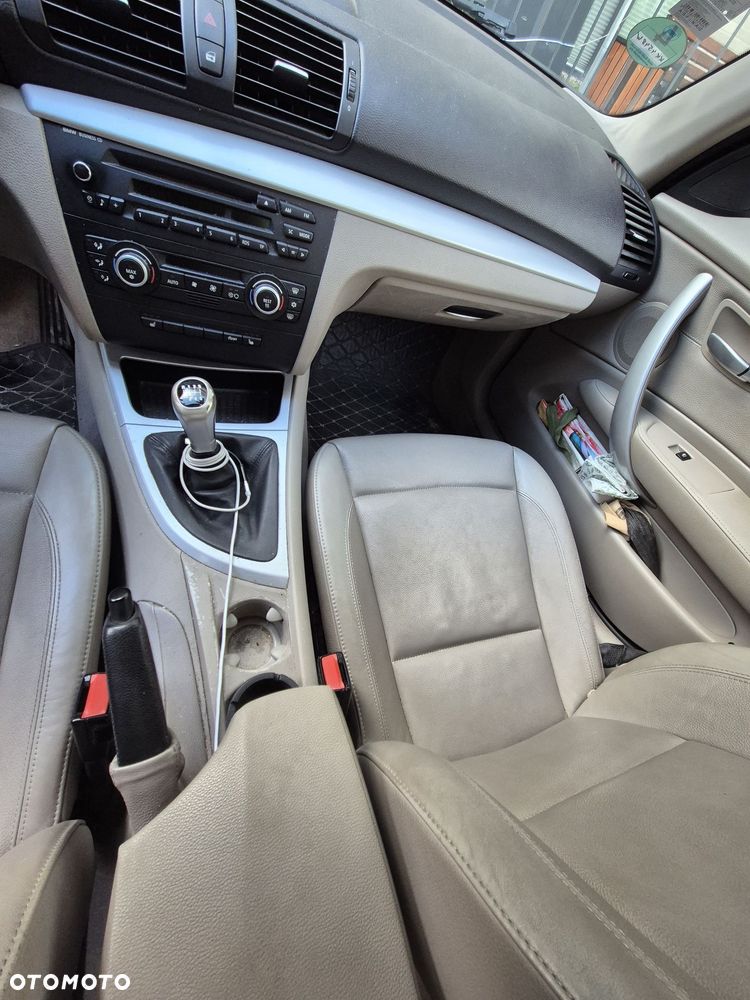 BMW Seria 1 120d - 2