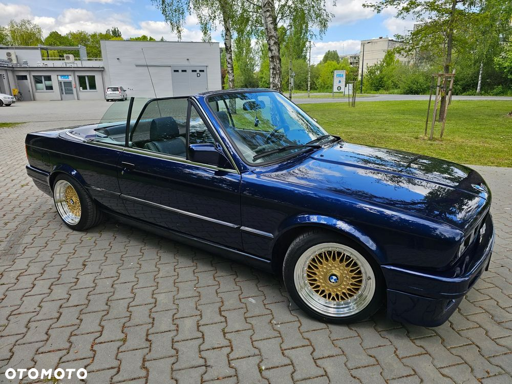 BMW Seria 3 320i - 13