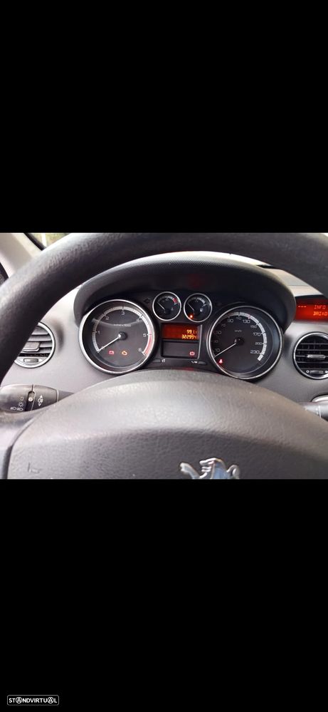 Peugeot 308 1.6 HDi Sport - 12