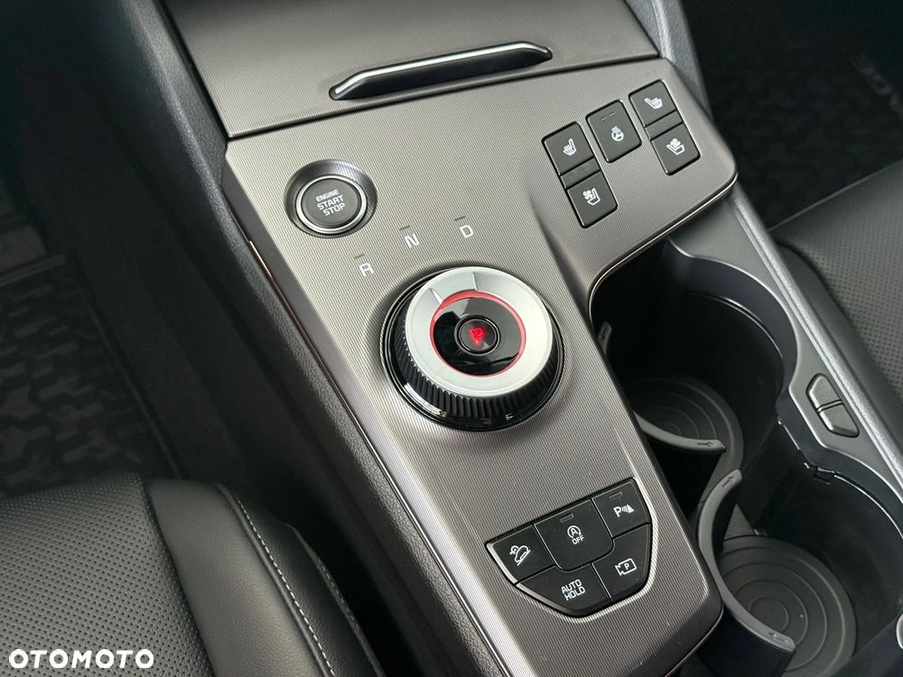 Kia Sportage 1.6 T-GDI HEV Business Line 2WD - 23