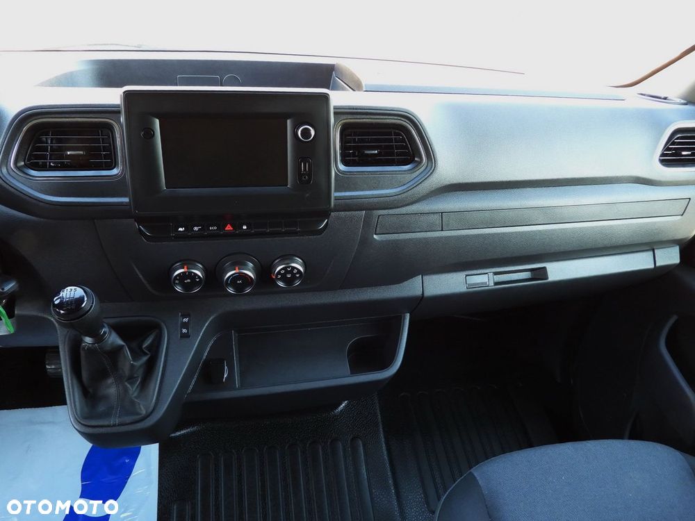 Renault MASTER PLANDEKA WINDA 9 PALET WEBASTO TEMPOMAT LEDY PNEUMATYKA KLIMATYZACJA  165KM - 33