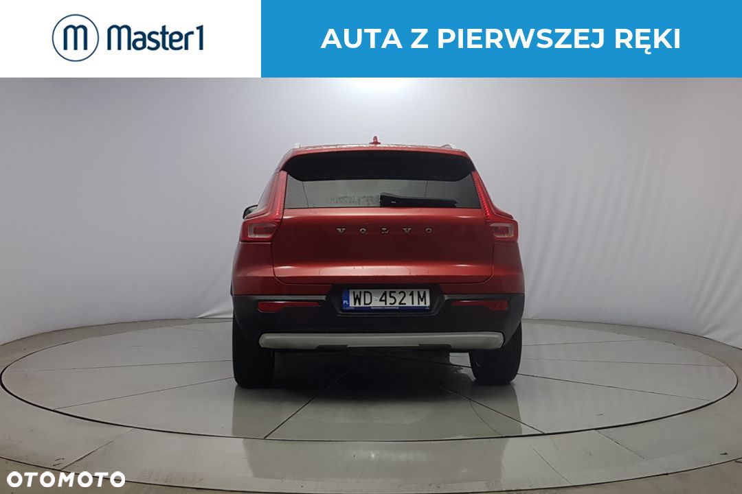 Volvo XC 40 T4 AWD Momentum - 6