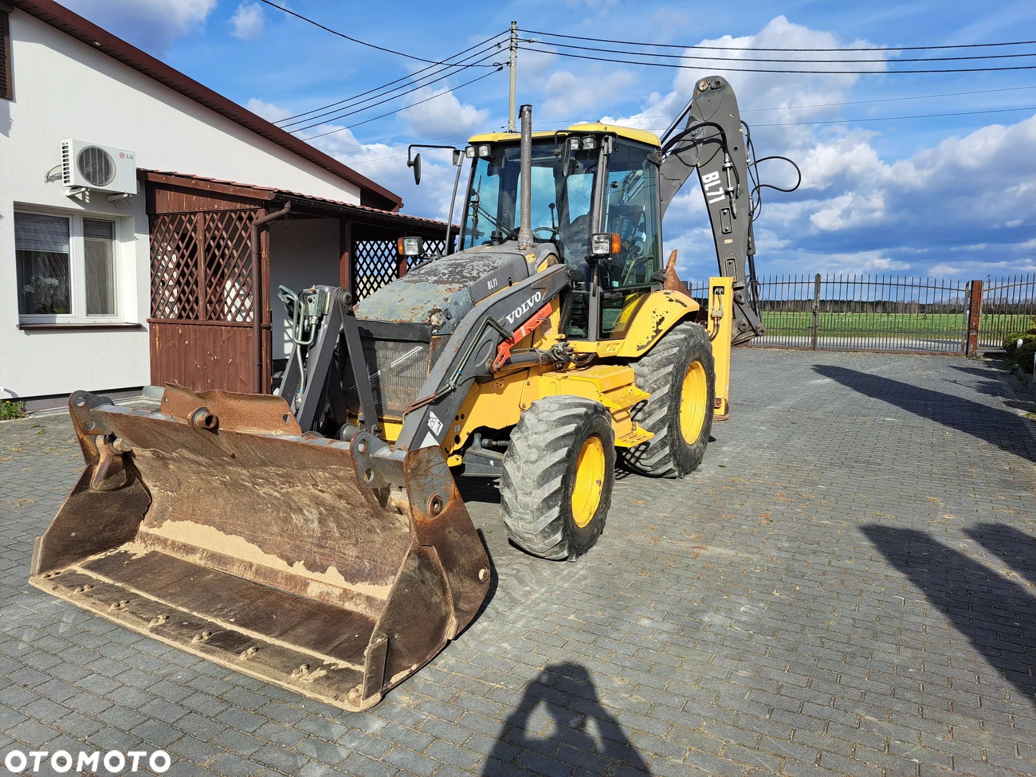 Volvo BL71 - 1