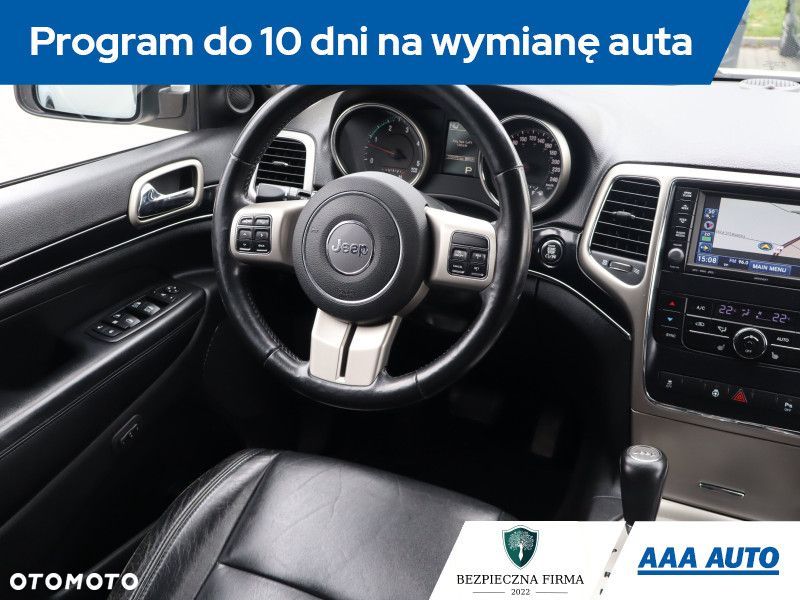 Jeep Grand Cherokee - 9