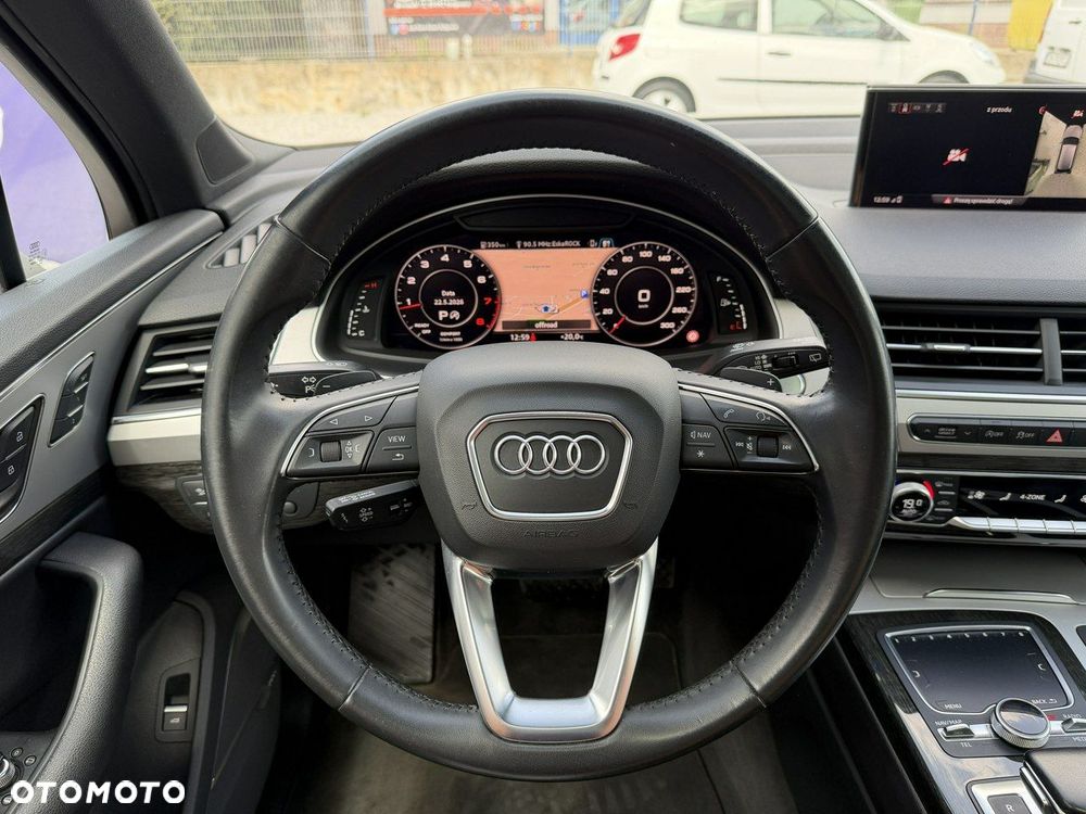 Audi Q7 - 17
