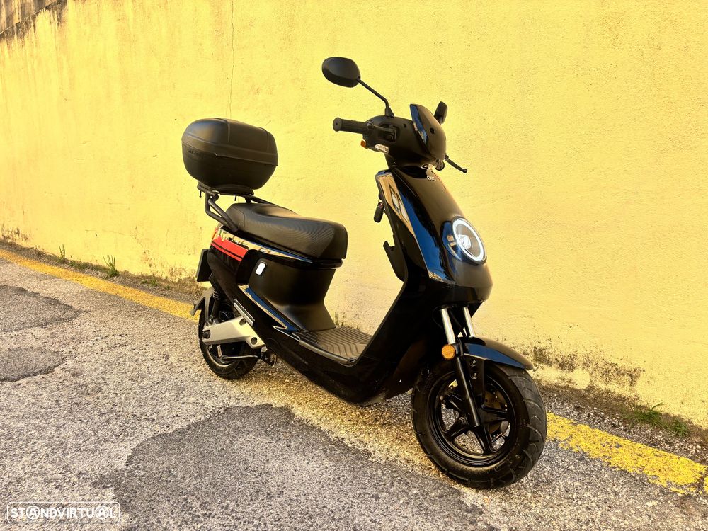 Niu M+ Pro SPORT - 8