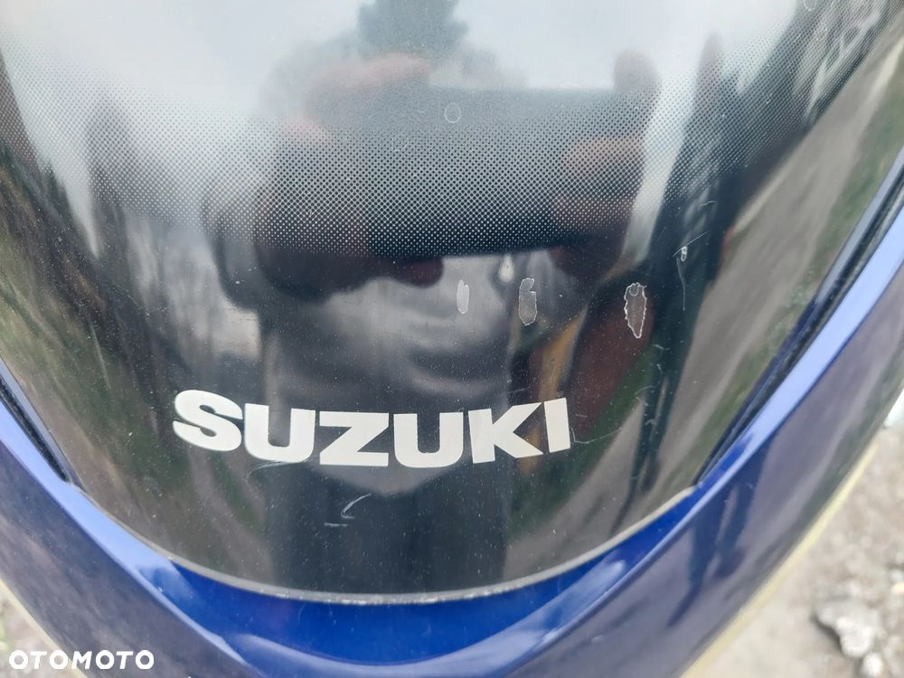 Suzuki Burgman - 12