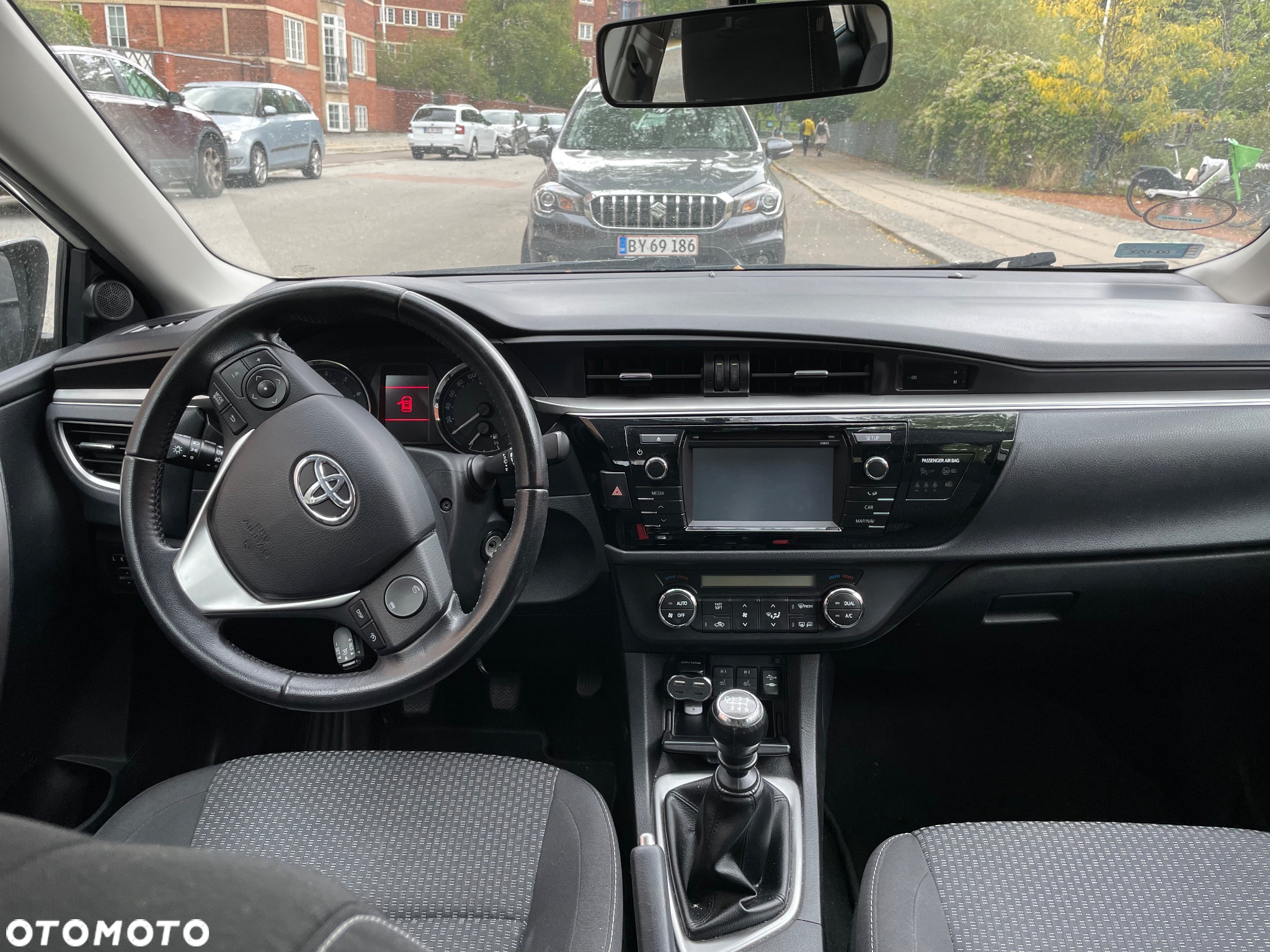 Toyota Corolla 1.6 Prestige - 4