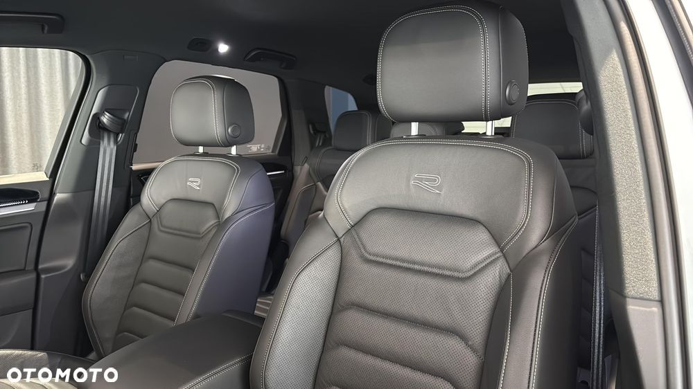 Volkswagen Touareg 3.0 V6 TDI 4Motion R-Line - 12
