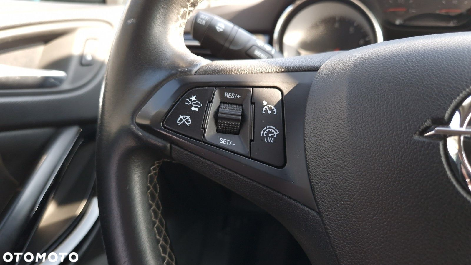 Opel Astra - 29