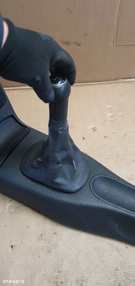 Tunel środkowy osłona tunelu mieszek gałka VW Polo 6N2 - 5