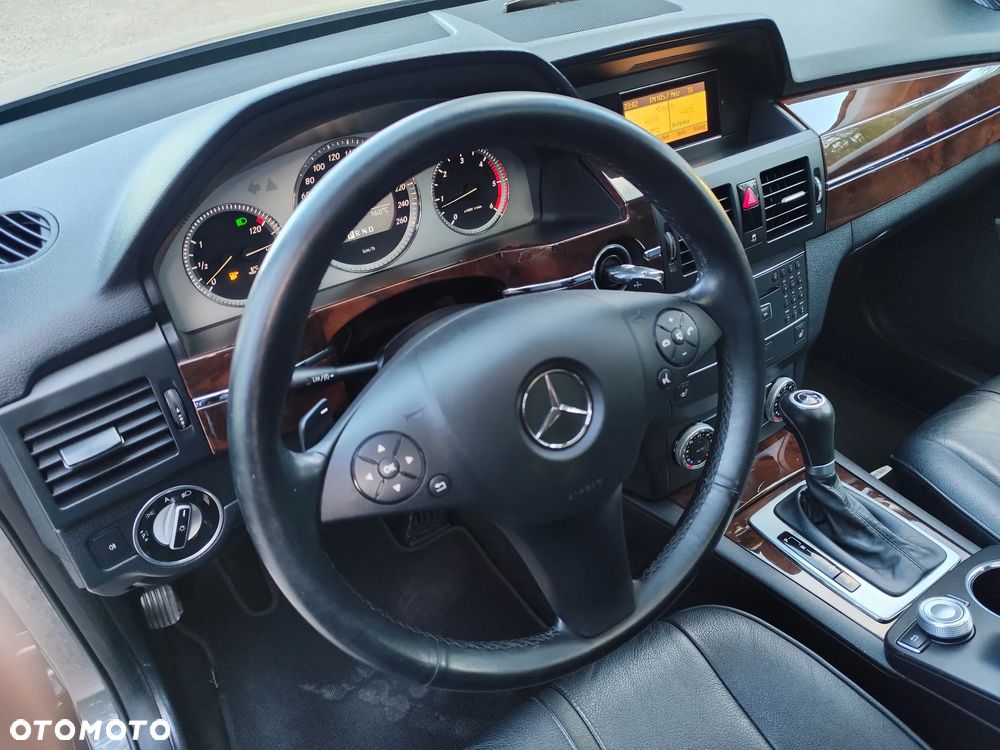 Mercedes-Benz GLK 220 CDI DPF 4Matic BlueEFFICIENCY 7G-TRONIC SPORT EDITION - 34