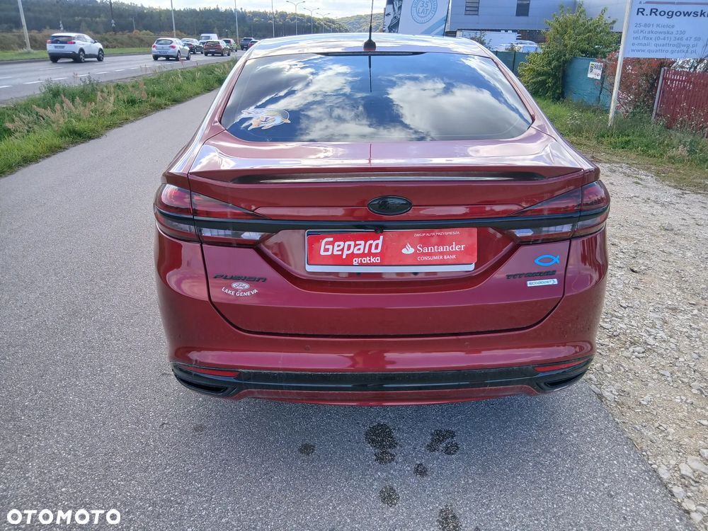 Ford Fusion 2.0 EcoBoost Titanium - 8