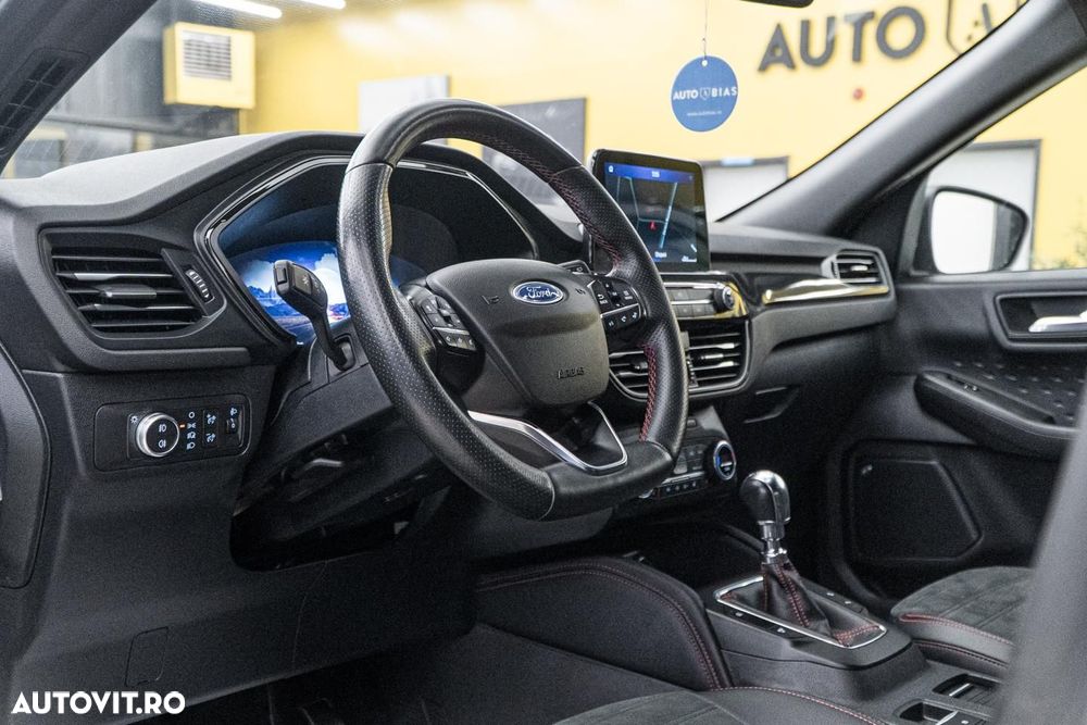 Ford Kuga 1.5 EcoBoost FWD ST Line X - 6