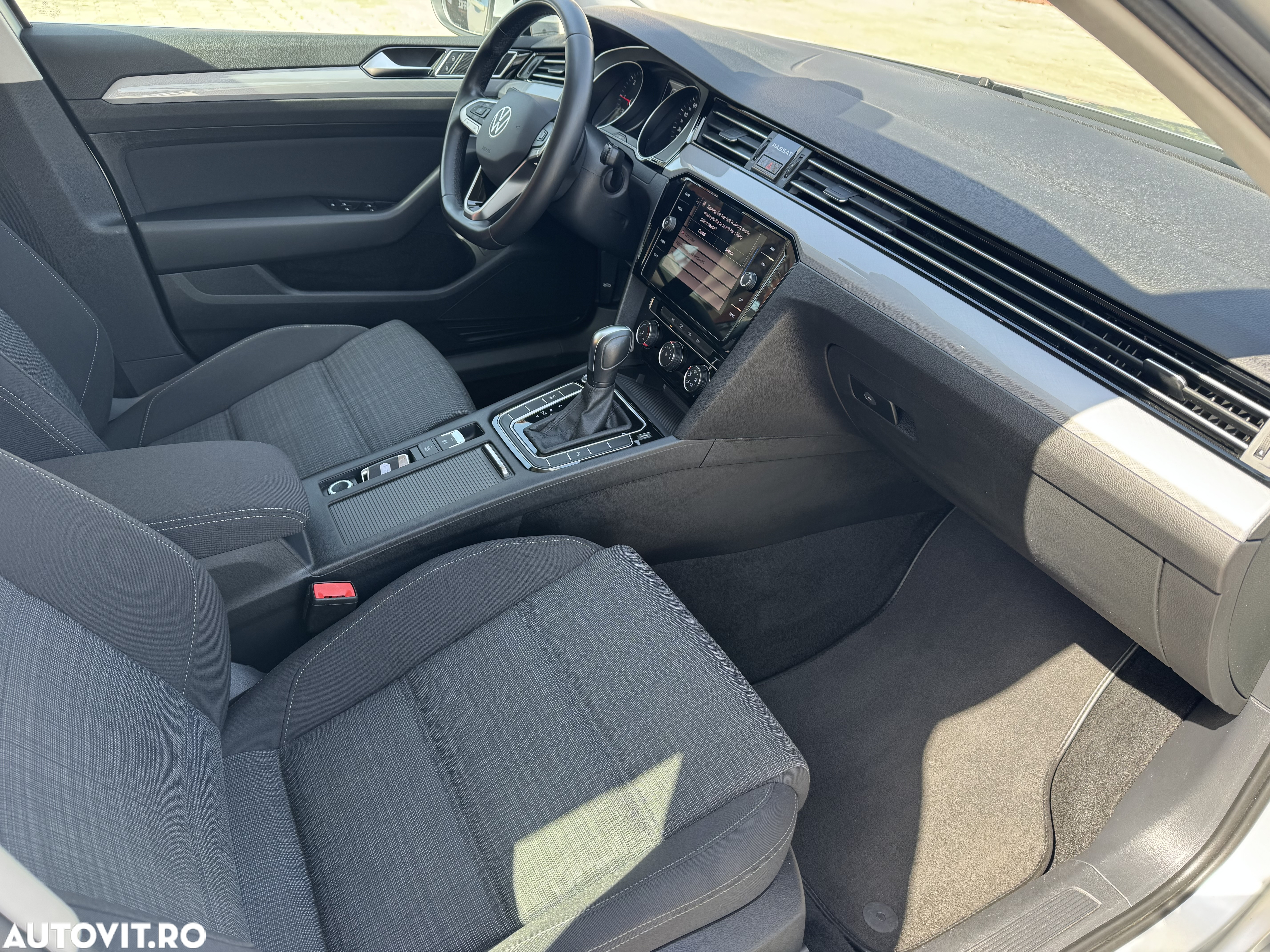 Volkswagen Passat Variant 2.0 TDI DSG Comfortline - 13