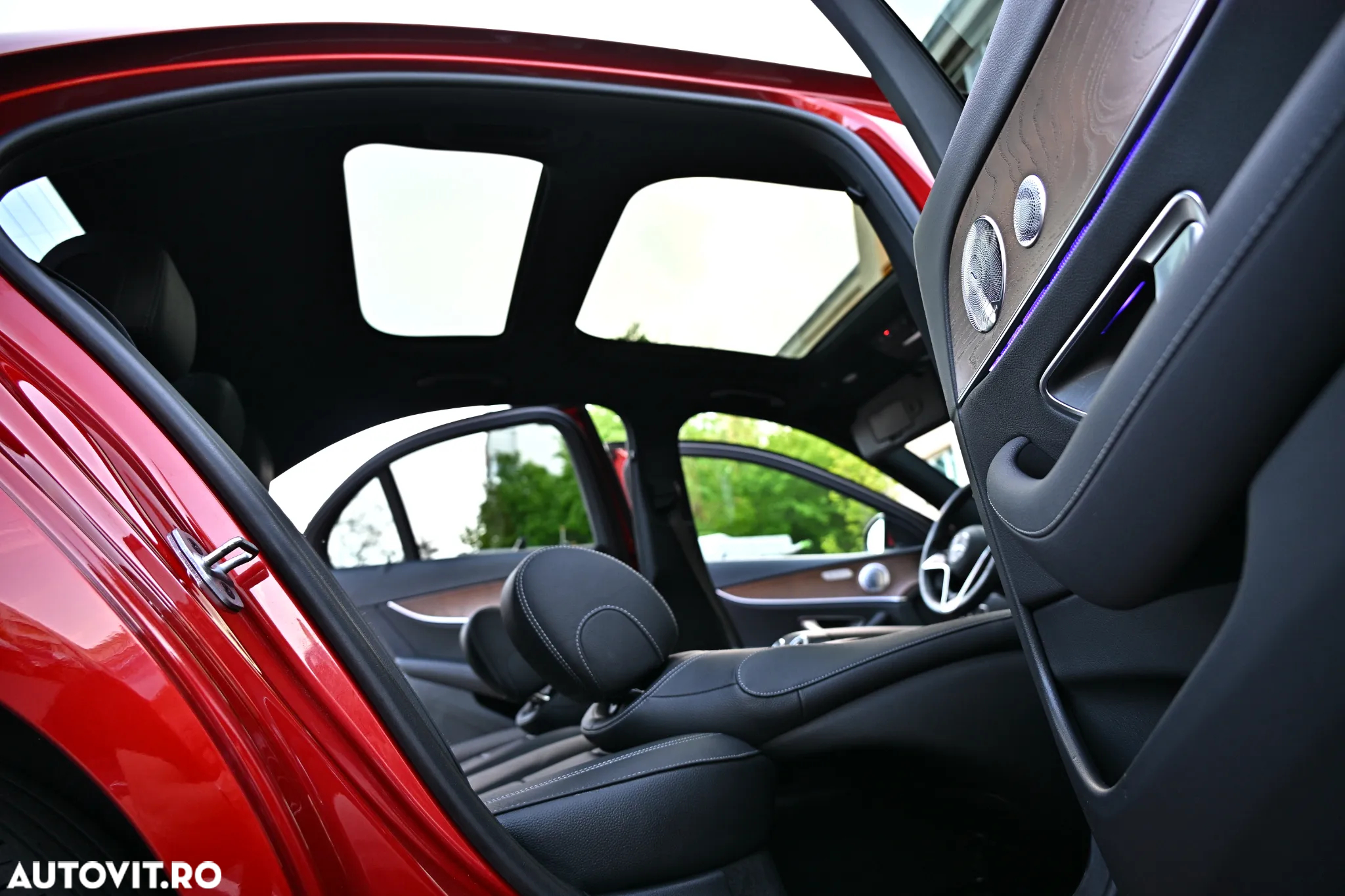 Mercedes-Benz E 300 de T 9G-TRONIC AMG Line - 33