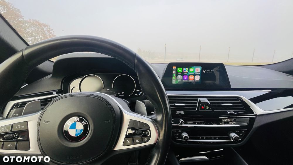 BMW Seria 5 518d - 4