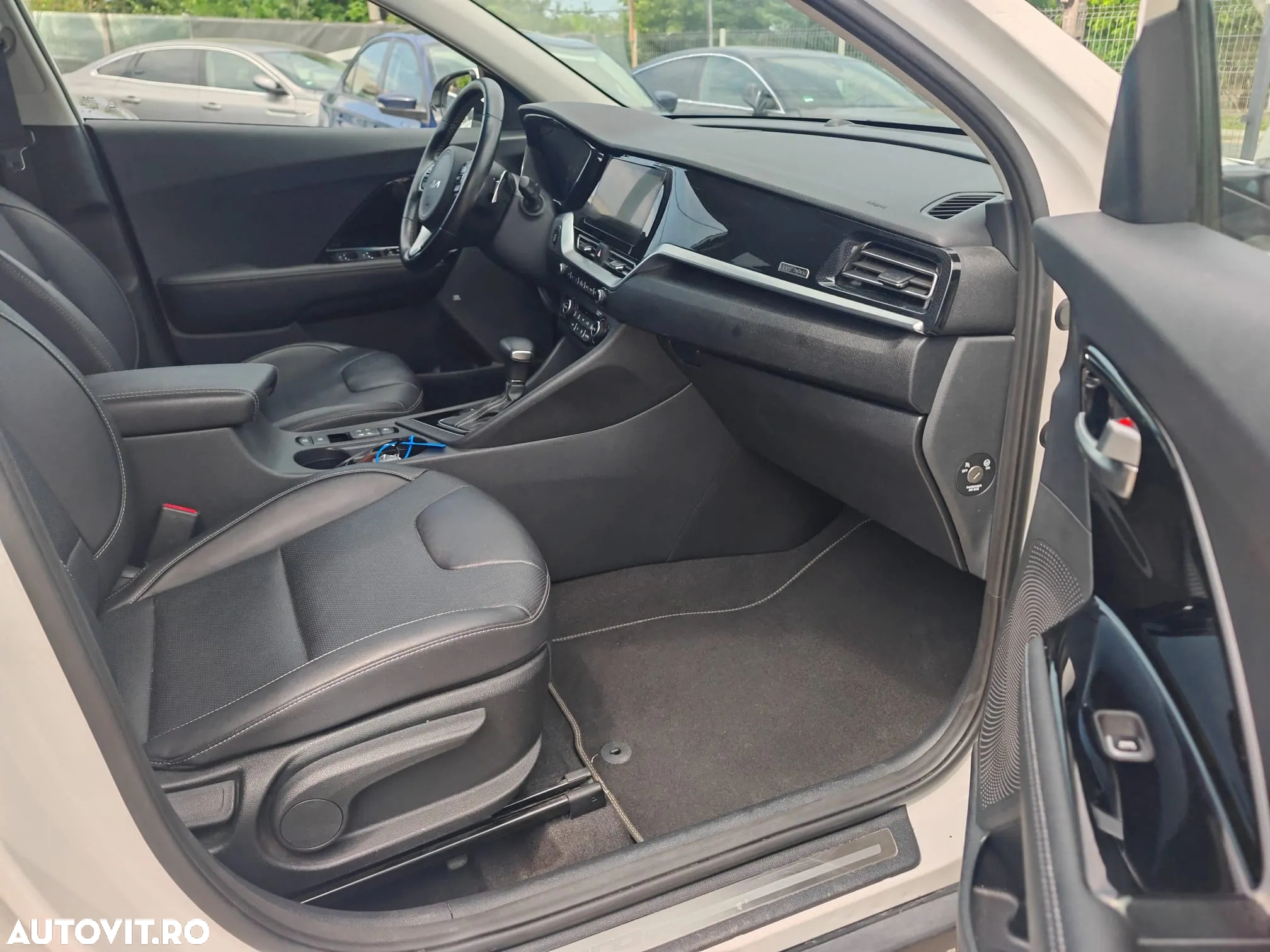 Kia Niro 1.6 GDI 6DCT HEV Premium - 10