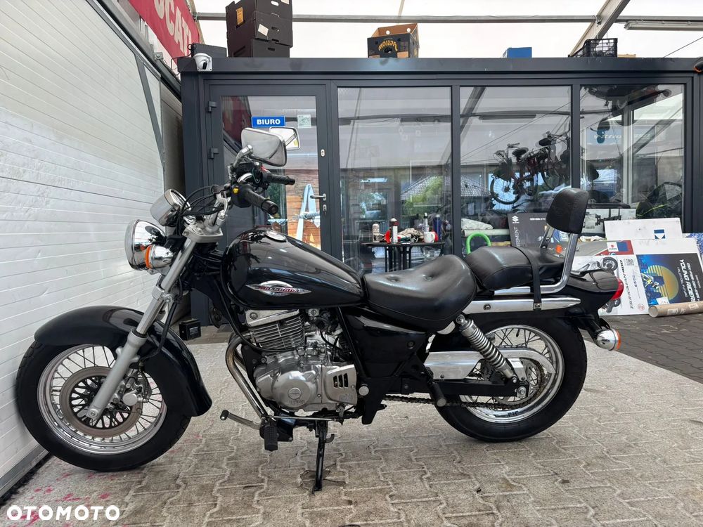 Suzuki Marauder - 17