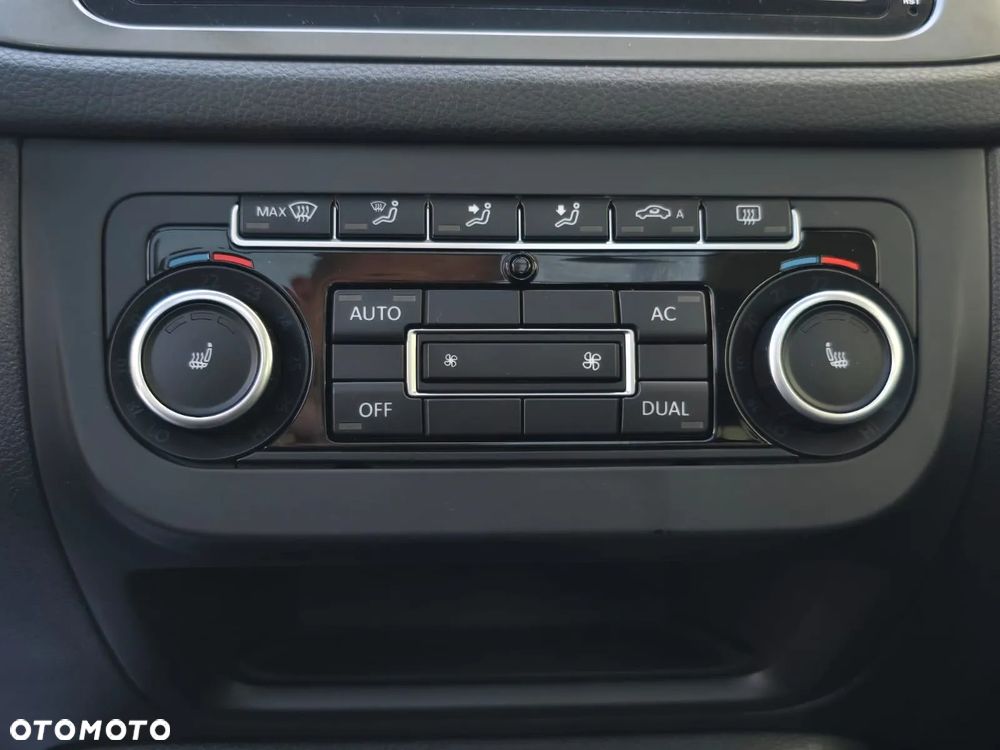 Volkswagen Tiguan - 4