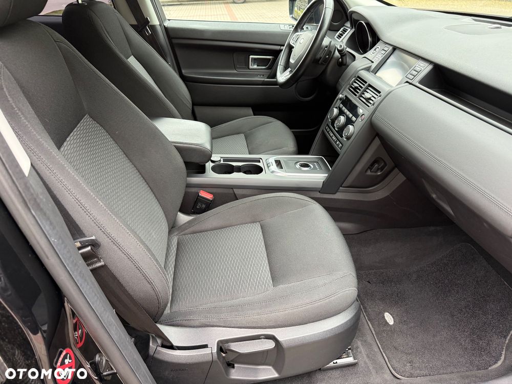 Land Rover Discovery Sport TD4 Dynamic - 16