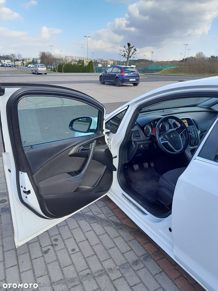 Opel Astra 1.4 T Business EU6 - 15