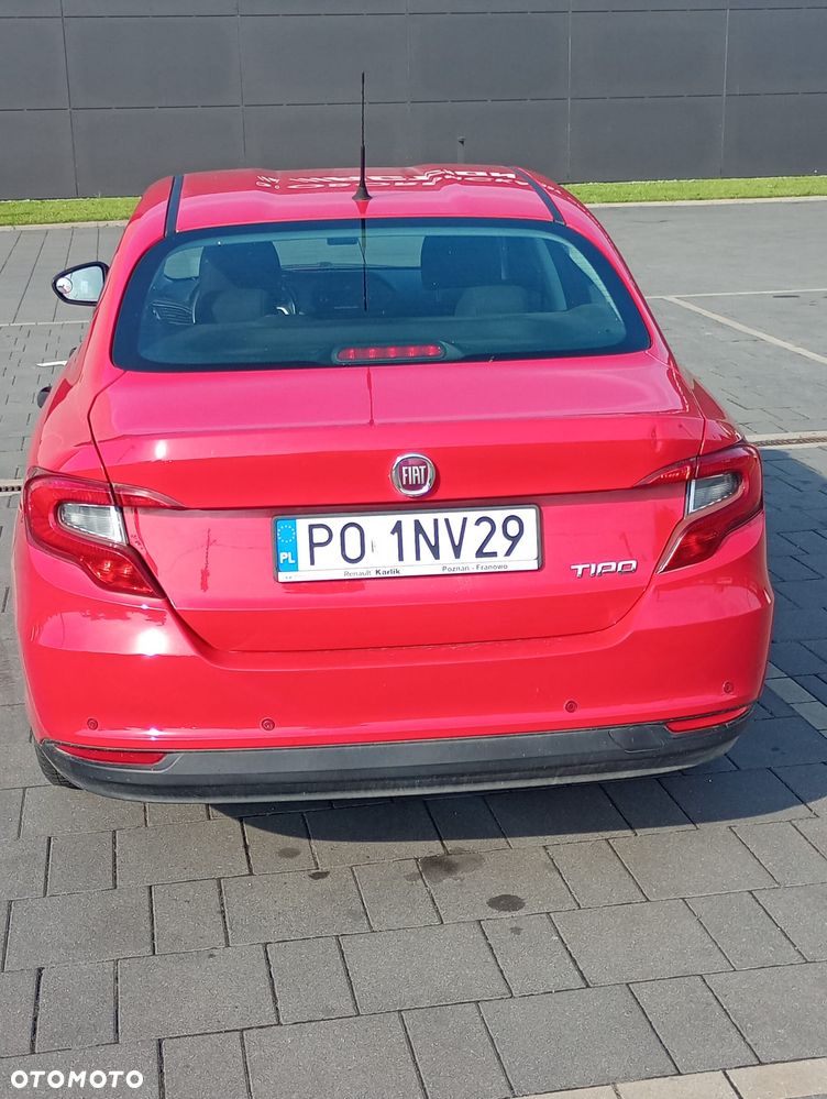 Fiat Tipo 1.4 16v Lounge EU6d - 2
