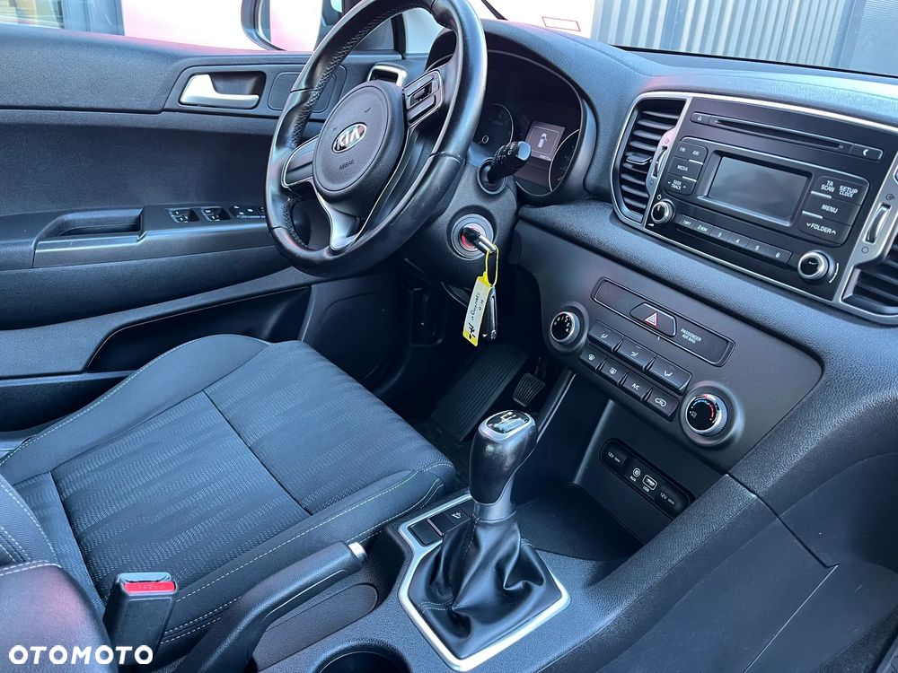 Kia Sportage 1.6 GDI Black Edition 2WD - 18