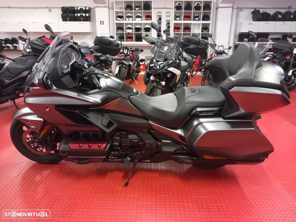 Honda Goldwing GL1800 Gold Wing DCT