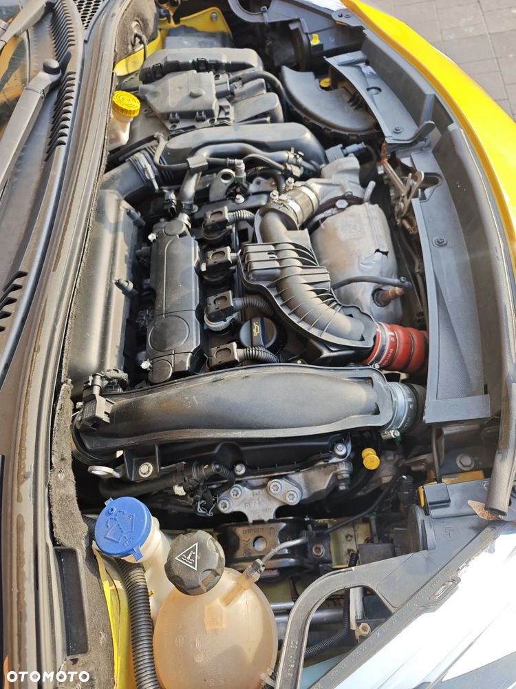 Citroën DS3 1.6 THP SportChic - 24